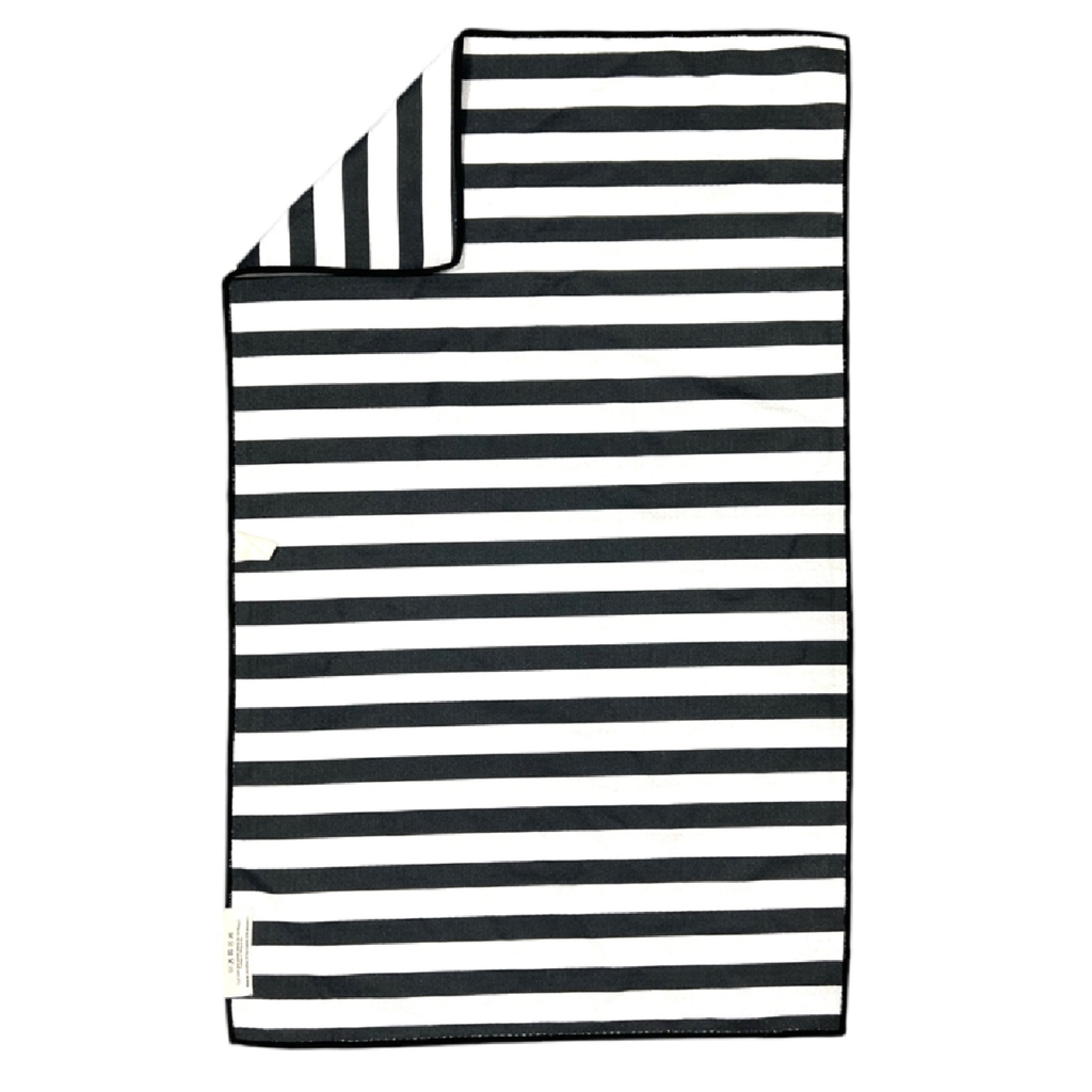 Betsy: Double-Sided Hand Towel