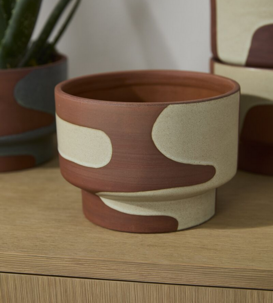 Cream Shanti Pot