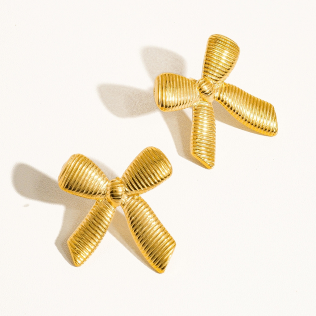 Lillian 18K Gold Non-Tarnish Bow Stud