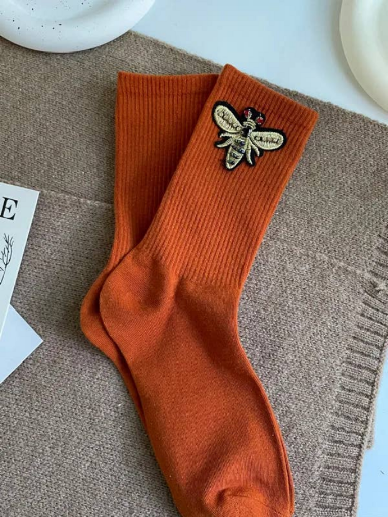 Cotton Bee Patch Crew Socks in Orange