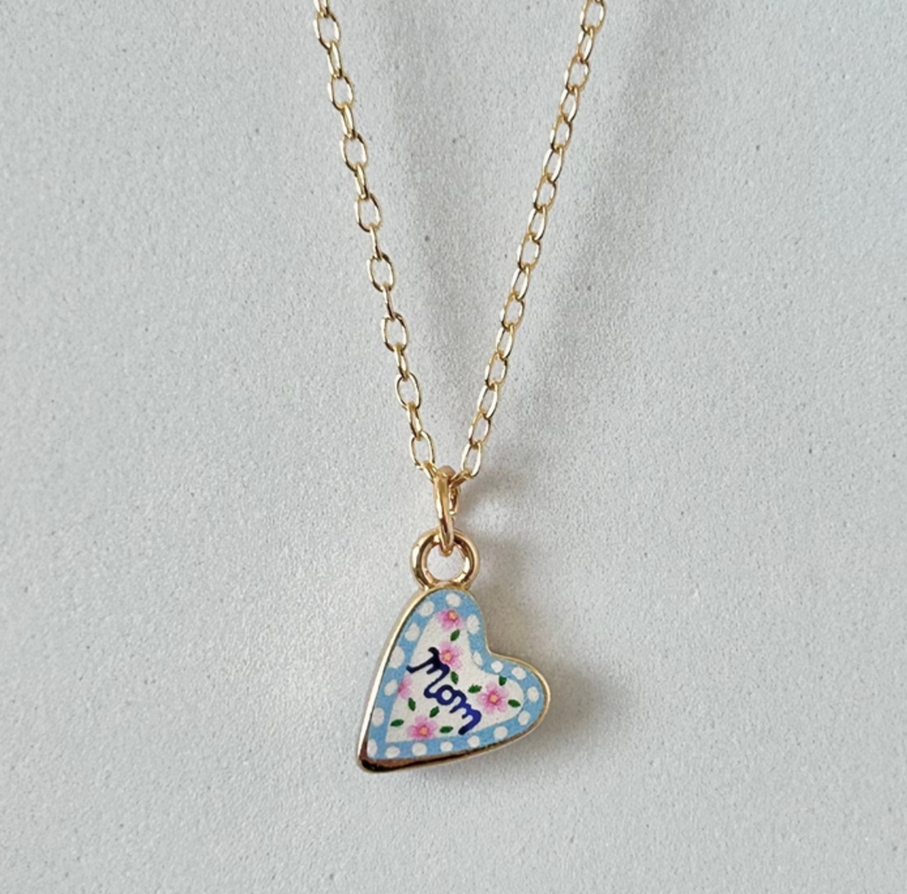 Mom Heart Pendant Necklace