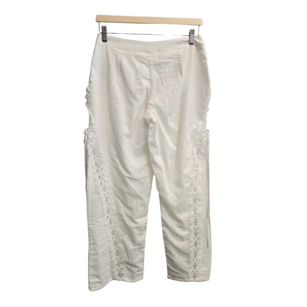 MEDIUM White Low Rise Pant with Lace