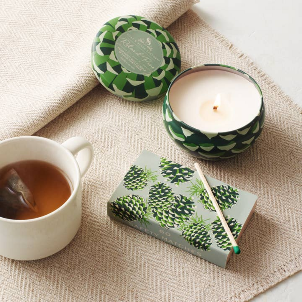 ROLAND PINE tin candle + matches GIFT SET