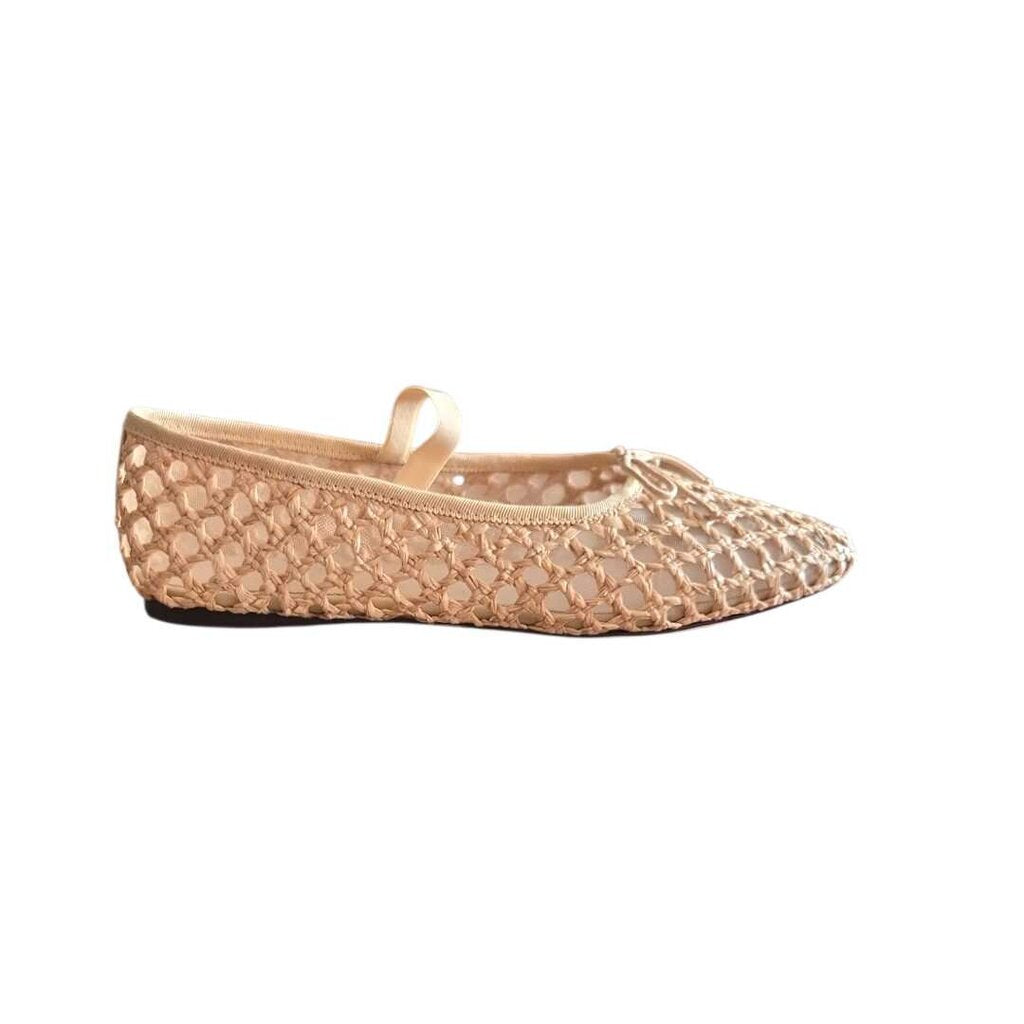 LOEFFLER RANDALL LEONIE SZ 9 runs big retail 275.00