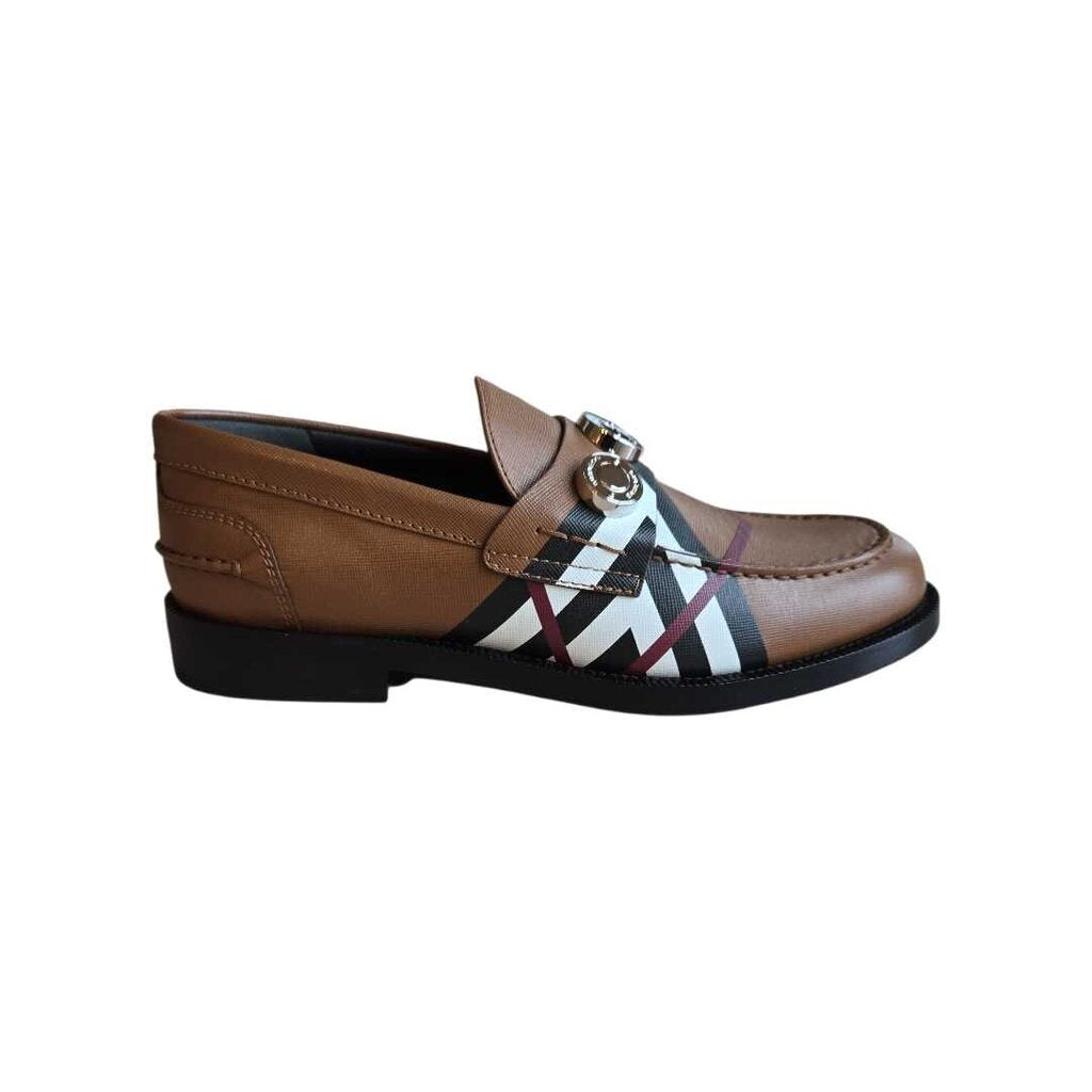 BURBERRY LOAFER SZ 41 = 10