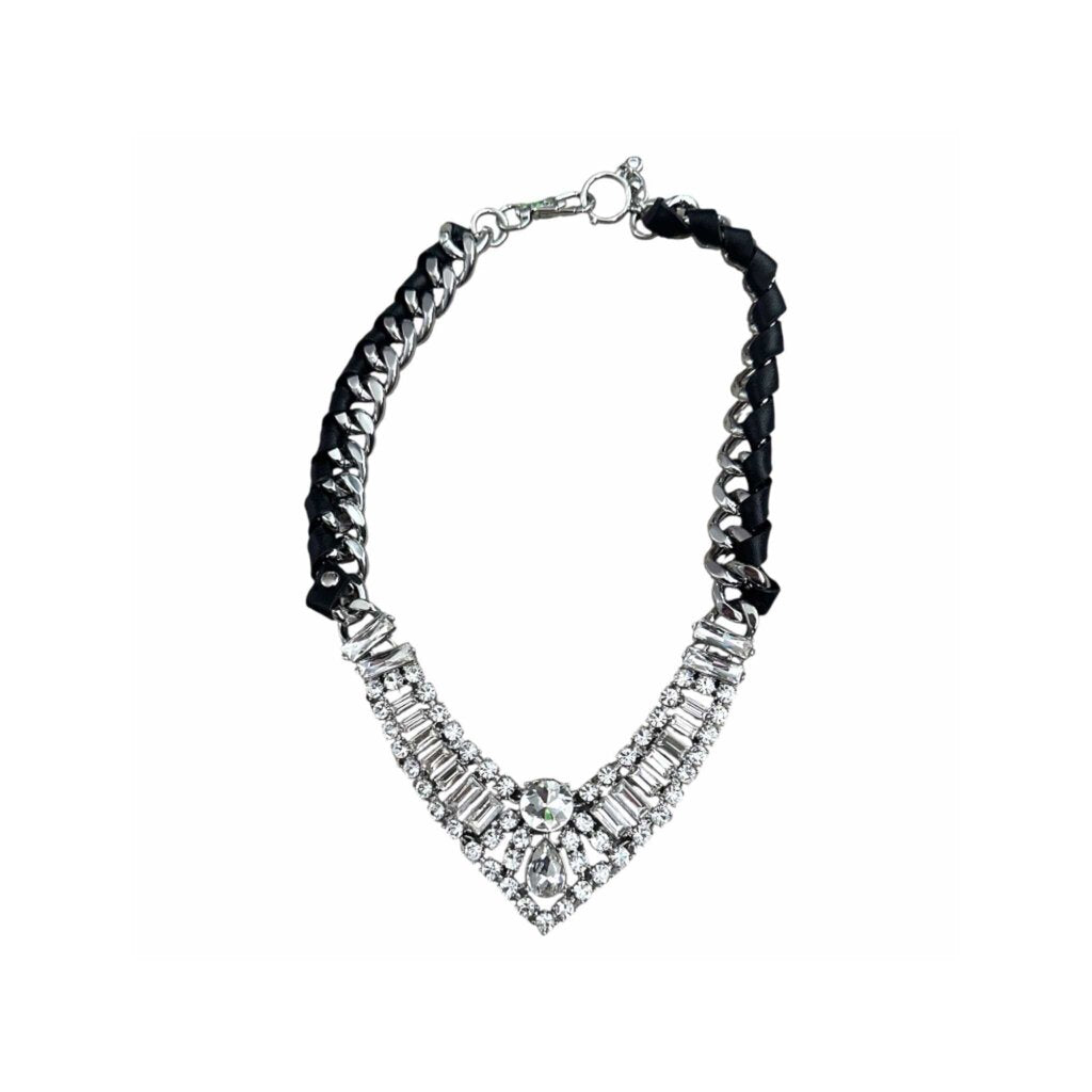 CABI STAGE RHINESTONE necklace