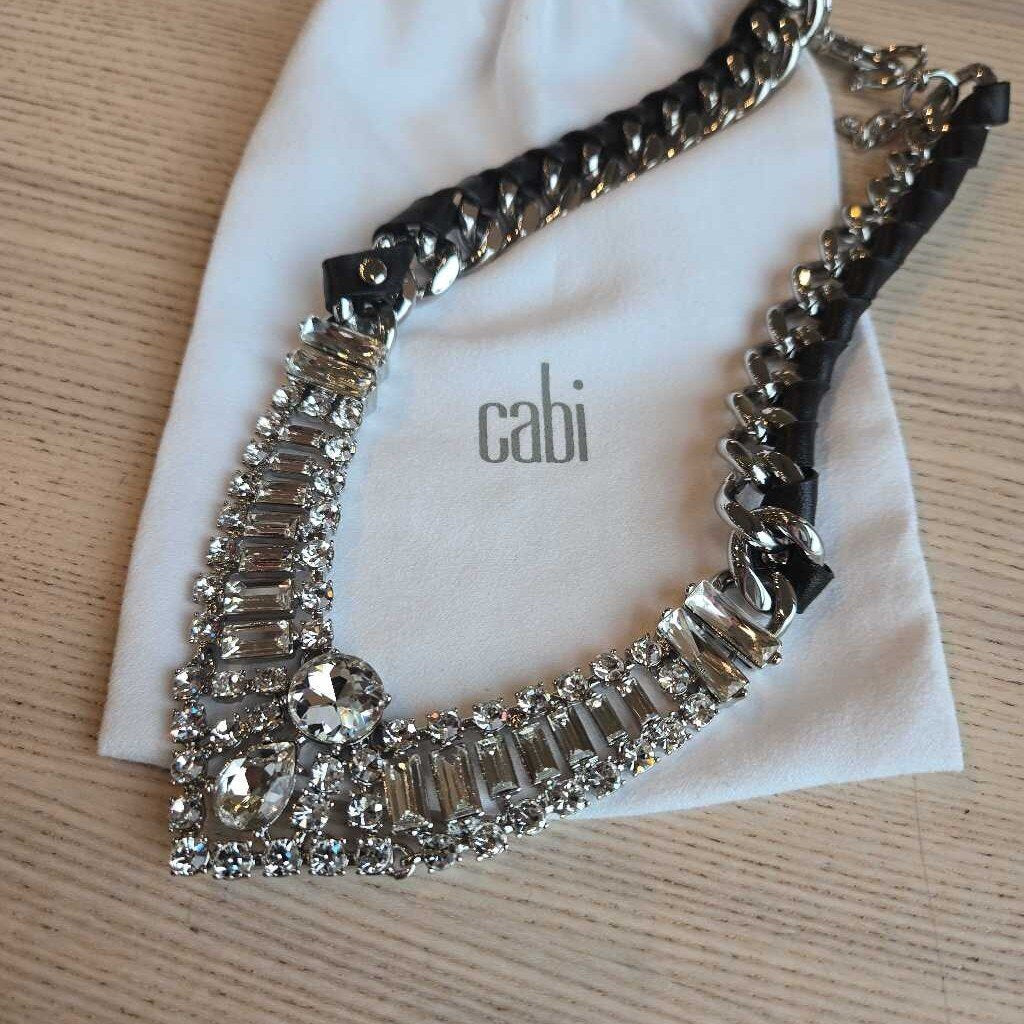 CABI STAGE RHINESTONE necklace