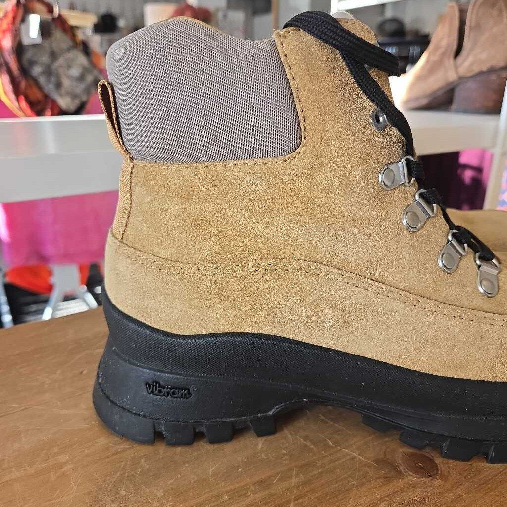 LOEFFLER RANDALL OWEN SZ 9 retail 450.00