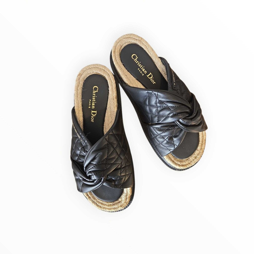 DIOR CANNAGE QUILTED SZ 39.5 retail 1290.00