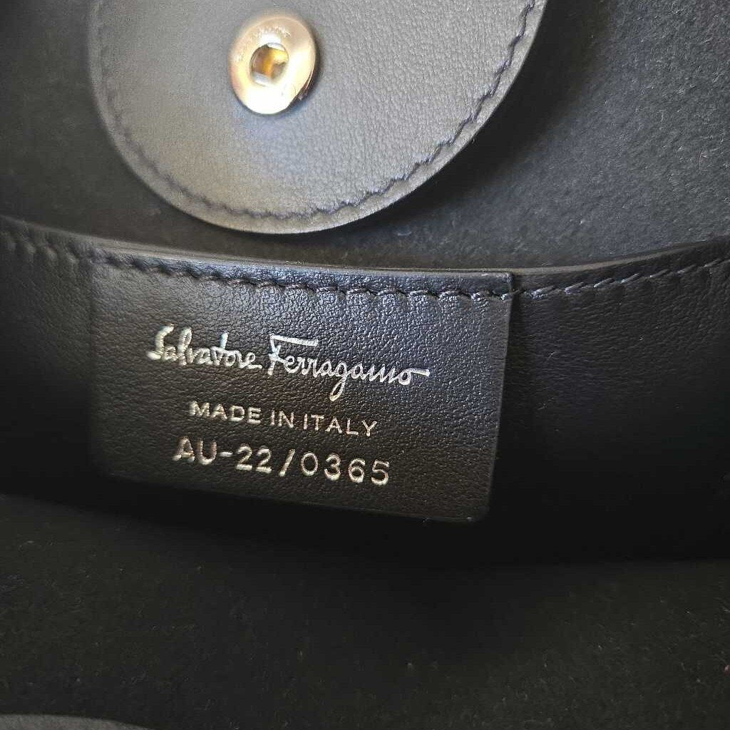 FERRAGAMO CRYSTAL MOSAIC