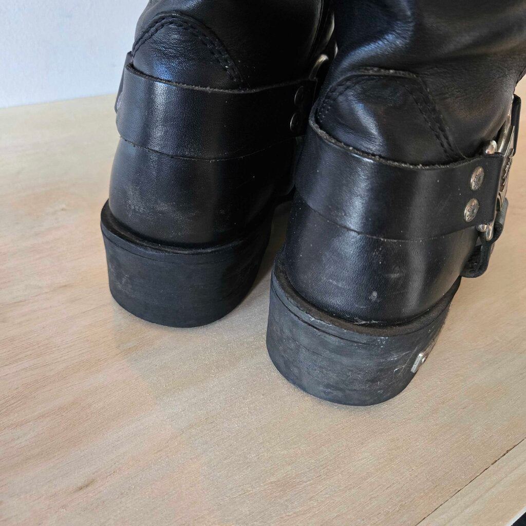 HARLEY DAVIDSON MEGA HARNESS SZ 10.5