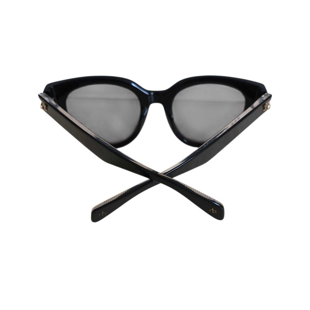 RAG & BONE RNB 1003/S sunglasses retail 259.00