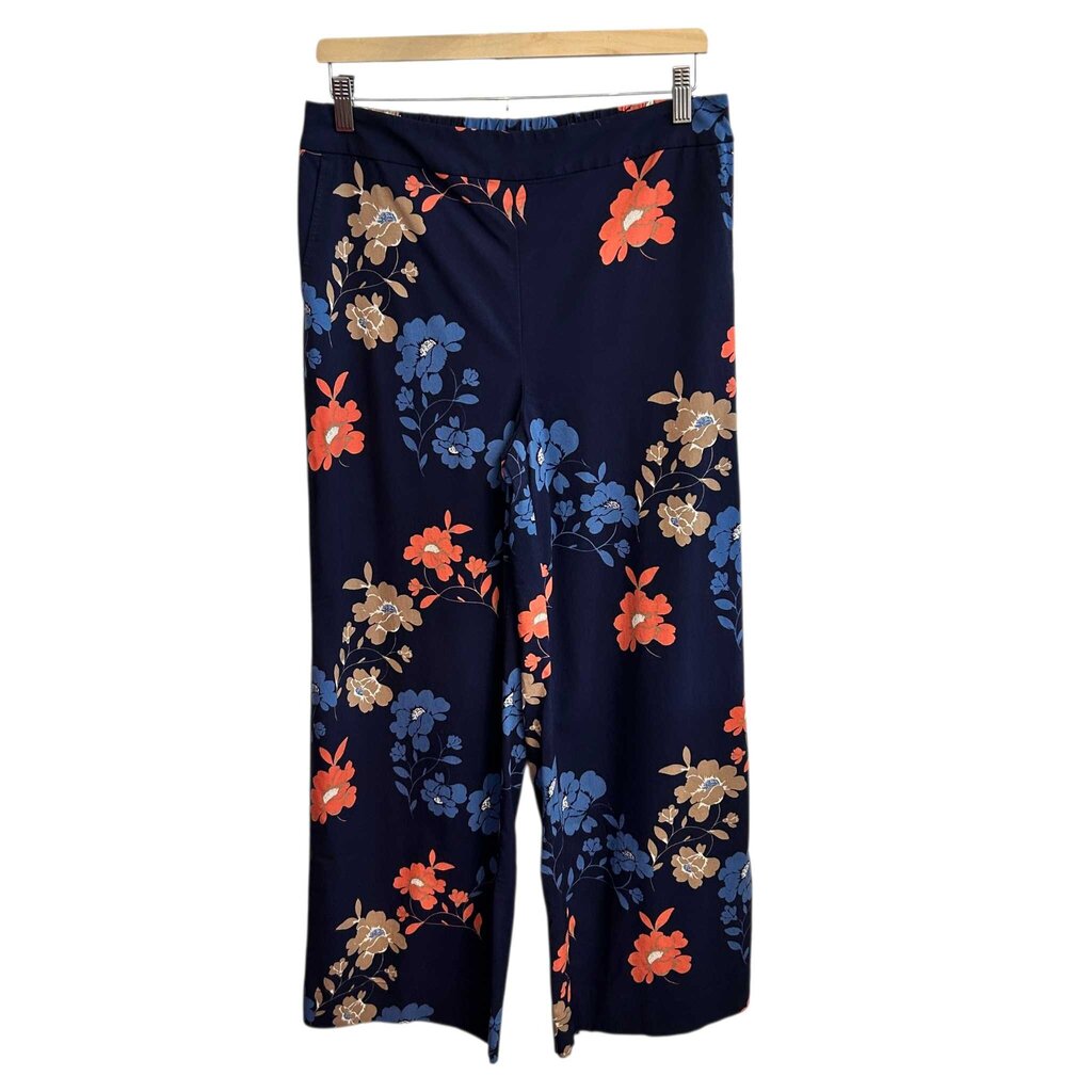 CHICO'S SZ MEDIUM B