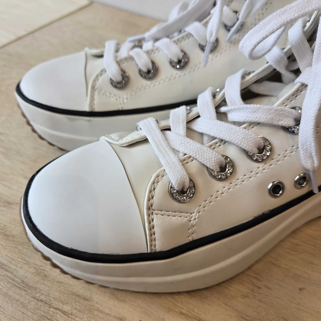 STEVE MADDEN SZ 5/6