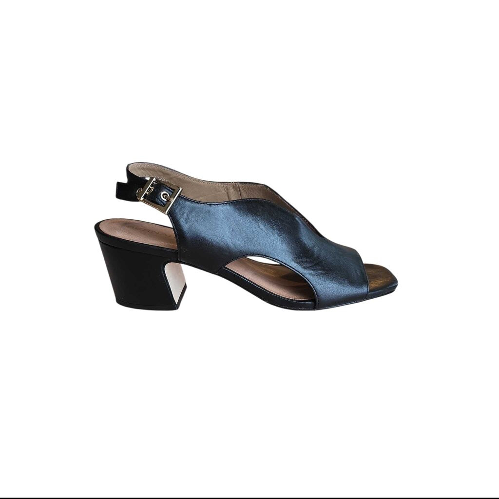 BERNARDO BEDFORD SLING SZ 9.5 retail 238.00
