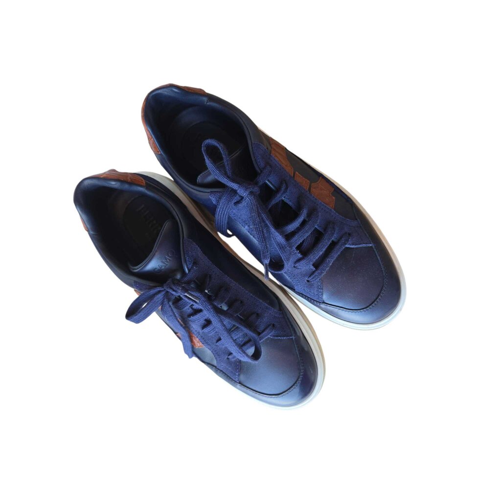 FERRAGAMO GANCINI LOW SZ 9.5 retail 895.00