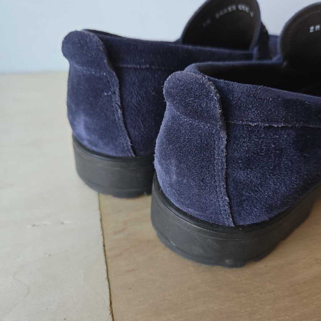 FERRAGAMO NAVY SZ 9 EEE retail 895.00