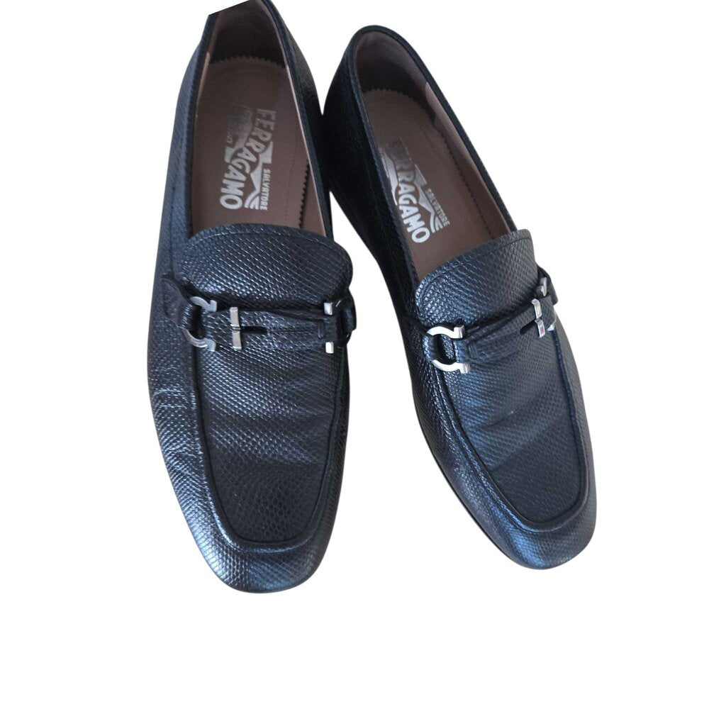 FERRAGAMO LOAFER SZ 8.5 EEE retail 895.00