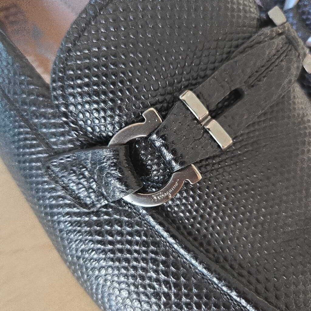 FERRAGAMO LOAFER SZ 8.5 EEE retail 895.00