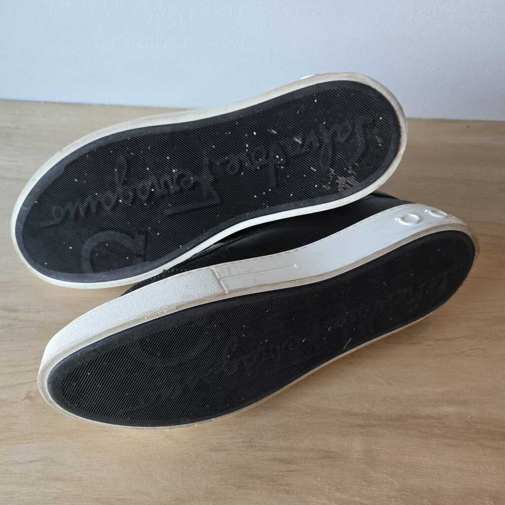 FERRAGAMO GANCINI SZ 10 retail 850.00