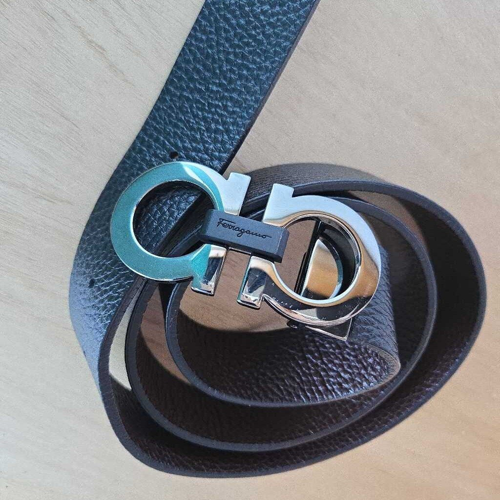 unisex FERRAGAMO BELT reversible retail 550.00