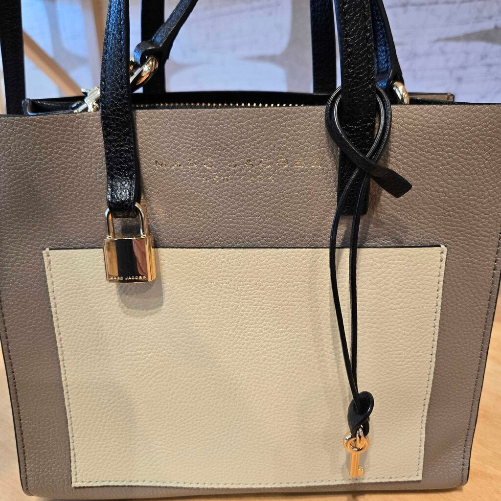 MARC JACOBS mini grind loam colorblock retail 375.00
