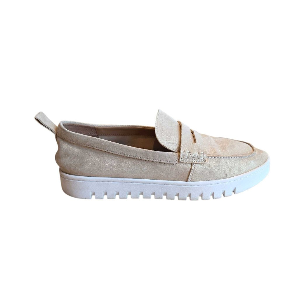 VIONIC UPTOWN SZ 9.5 retail 135.00