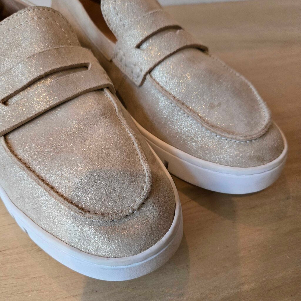 VIONIC UPTOWN SZ 9.5 retail 135.00