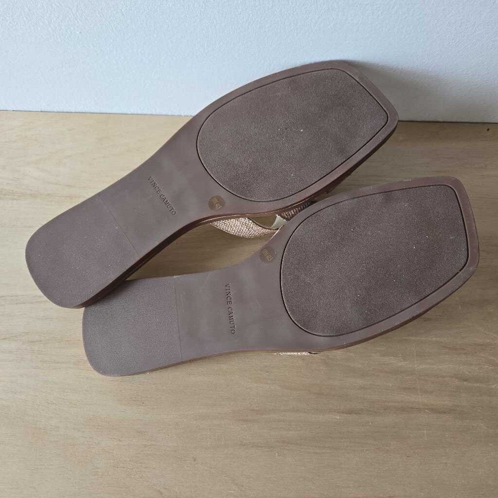 VINCE CAMUTO SZ 10