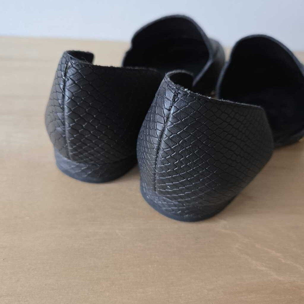 VINCE CAMUTO SZ 7.5