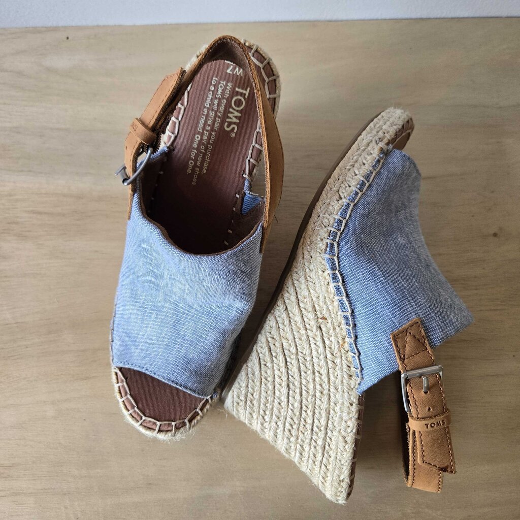 TOMS SZ 7 denim