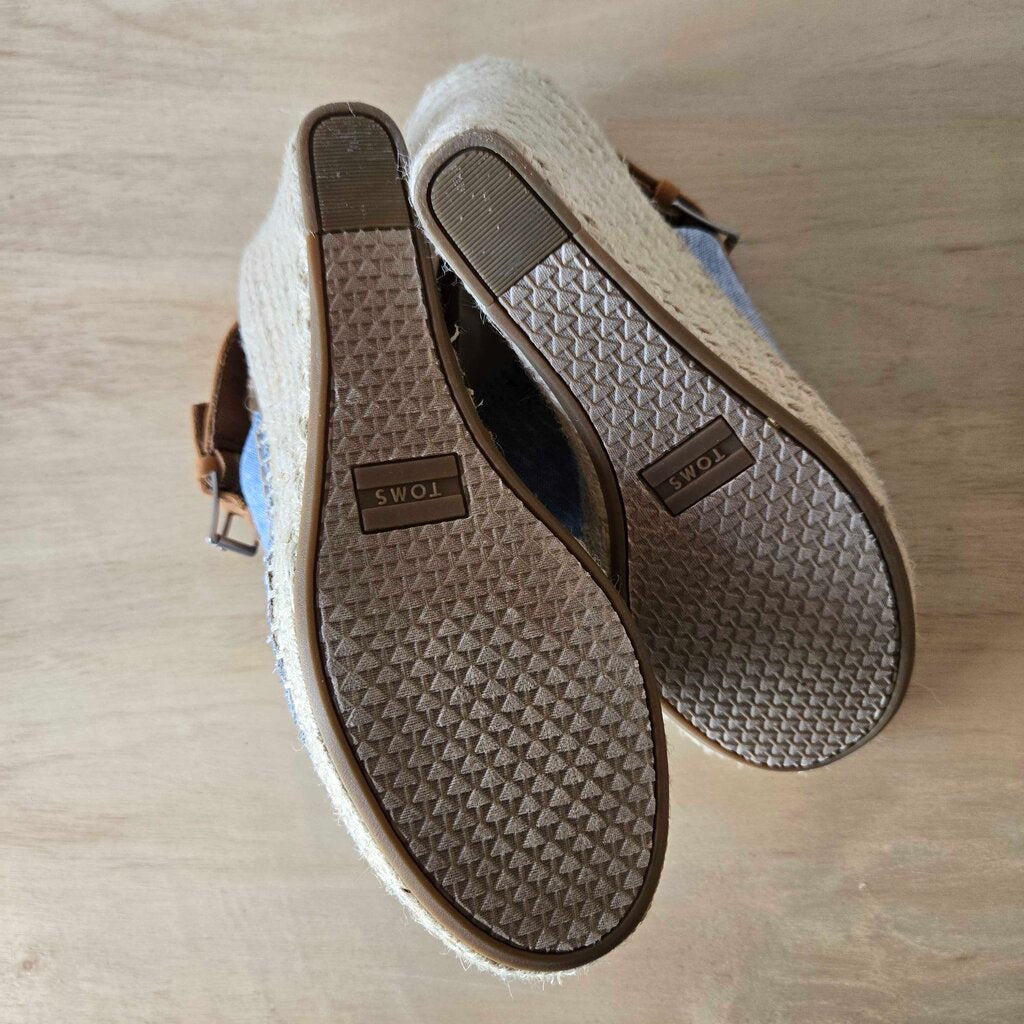 TOMS SZ 7 denim