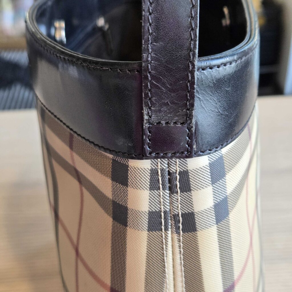 vintage BURBERRY NOVA CHECK