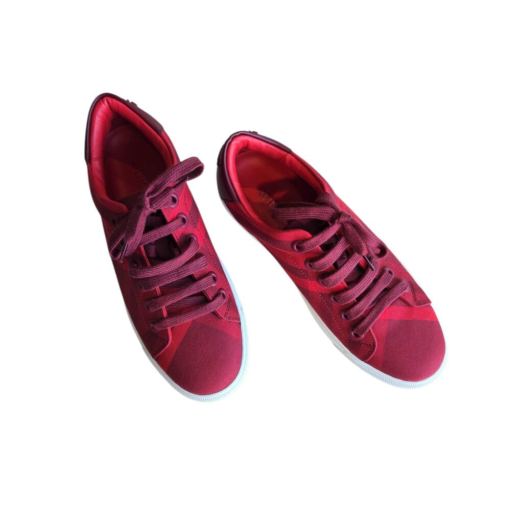 BURBERRY ALBRIDGE RIPPLE retail 620.00 SZ 37.5 = 6.5