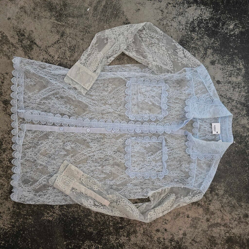 BURBERRY LACE SHIRT SZ 6