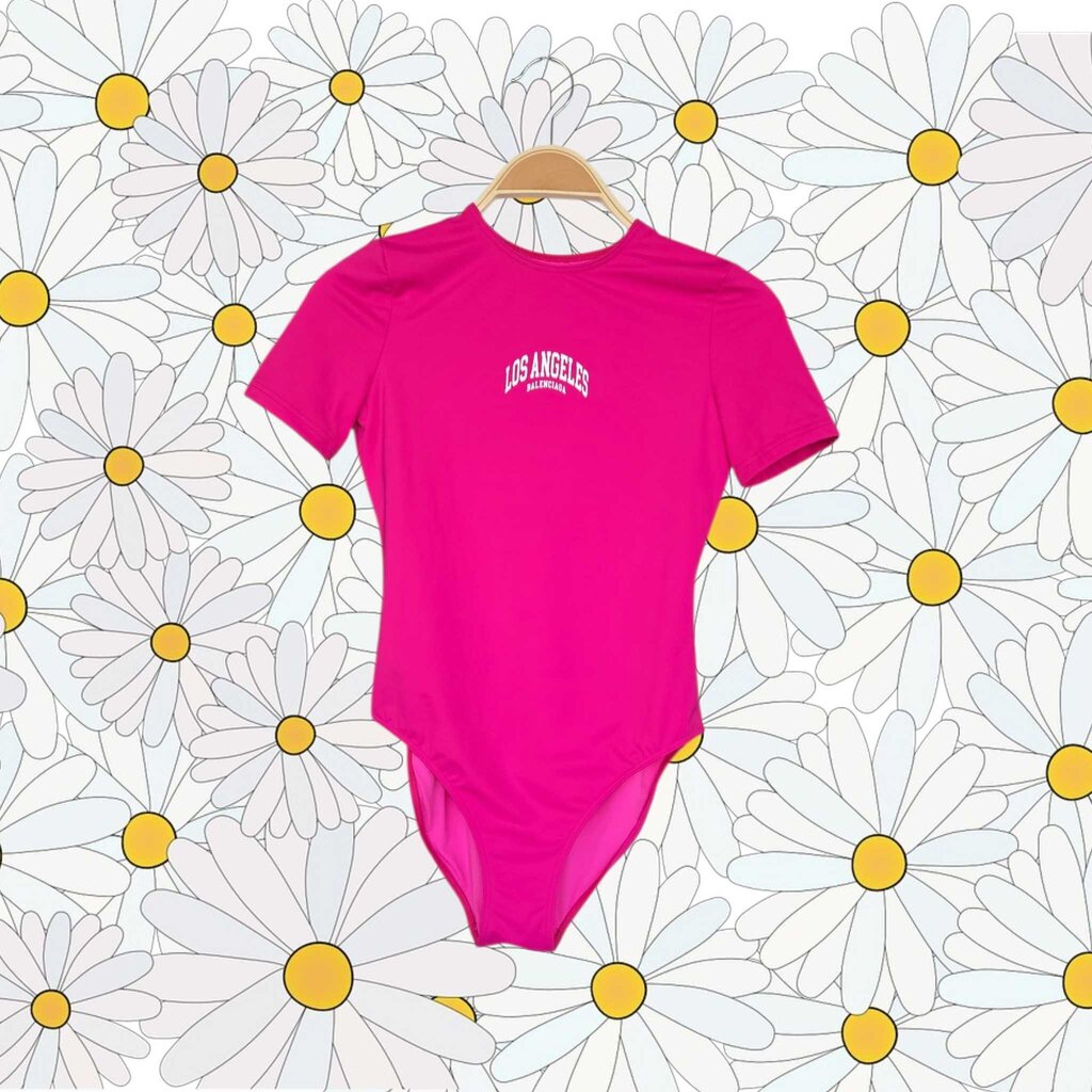 BALENCIAGA FUSHIA SWIM SZ MEDIUM new 595.00