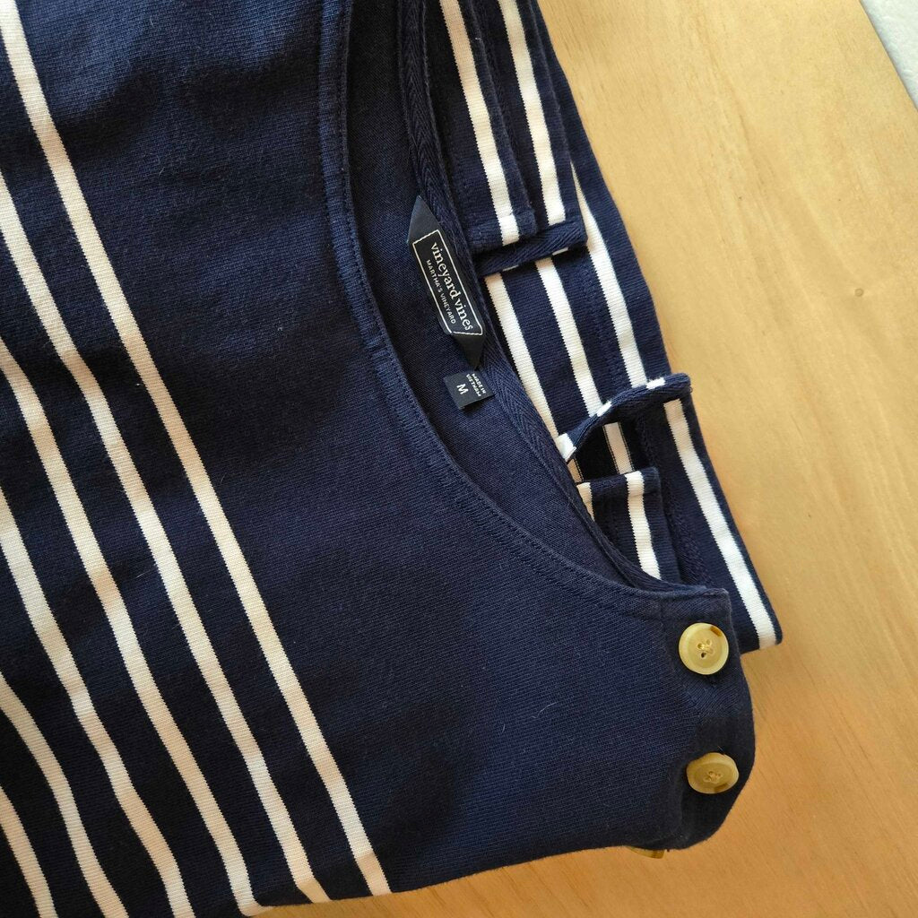 VINEYARD VINES MEDIUM B1