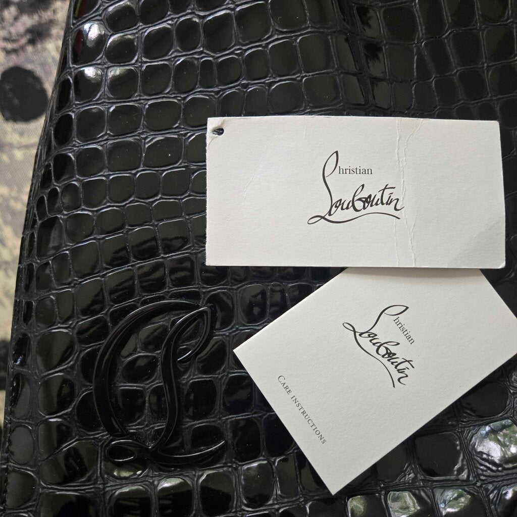 CHRISTIAN LOUBOUTIN LE 54 retail 2450.00