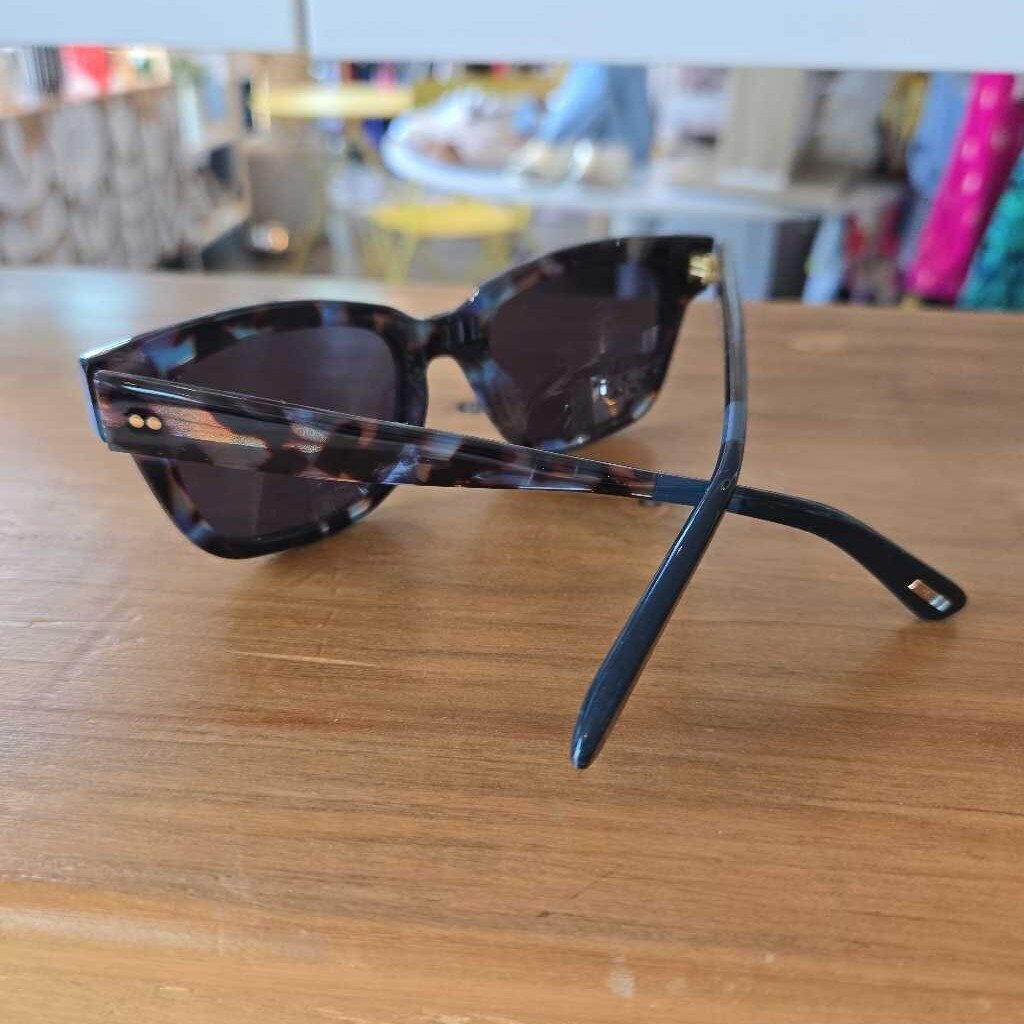 TOMS HOLLAND sunnies