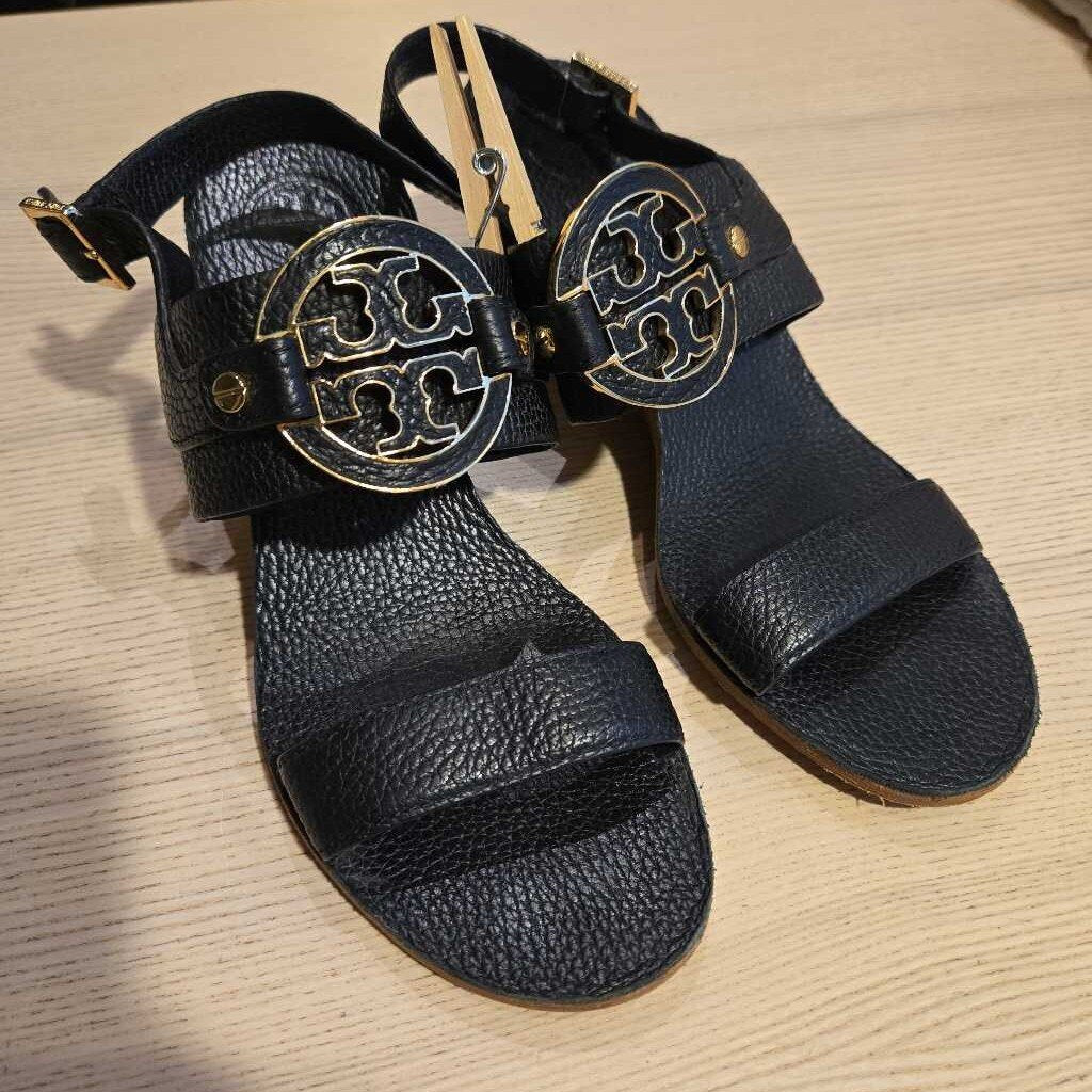 TORY BURCH WEDGE SZ 8