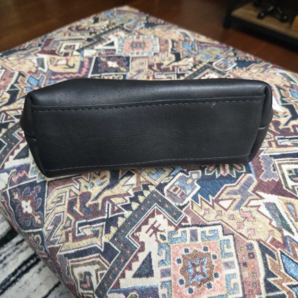 PORTLAND cosmetic case