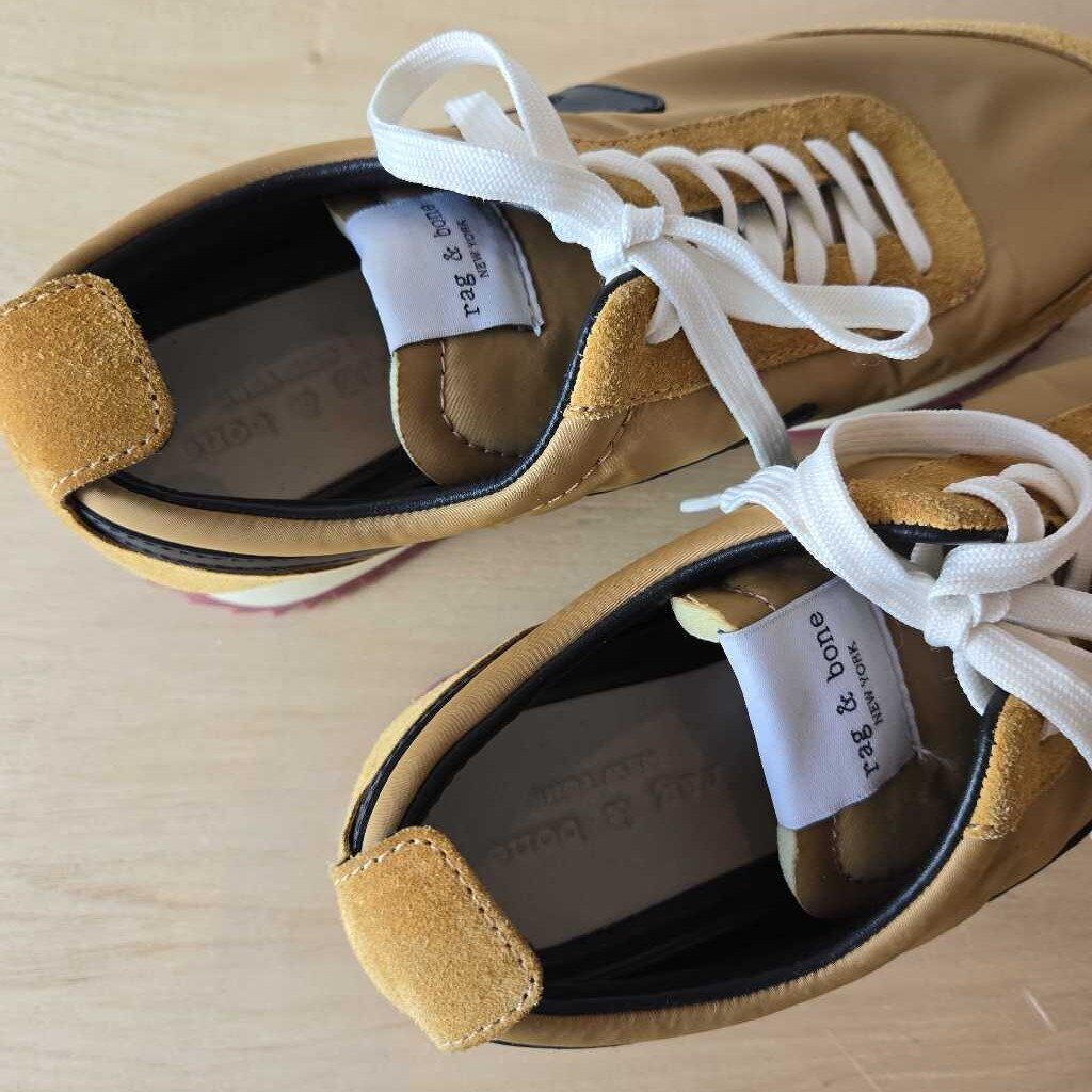 RAG + BONE RETRO RUNNER retail 248.00 SZ 7.5