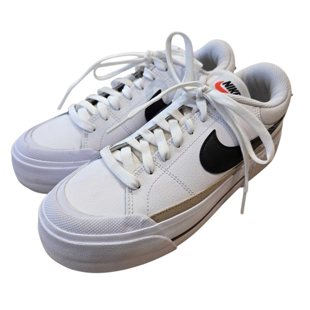 NIKE LEGACY LIFT SZ 7