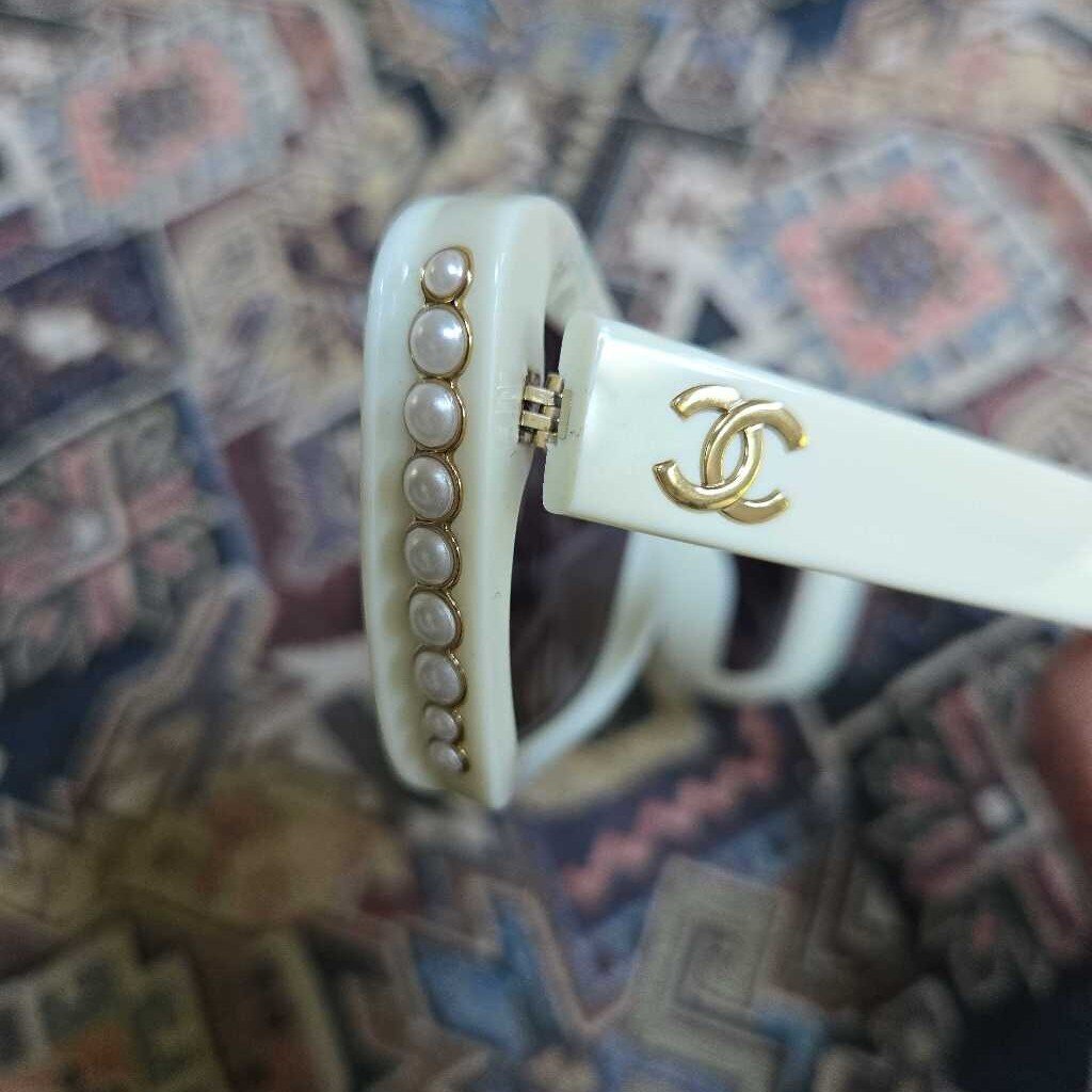 CHANEL 5481-H CAT EYE SUNGLASSES