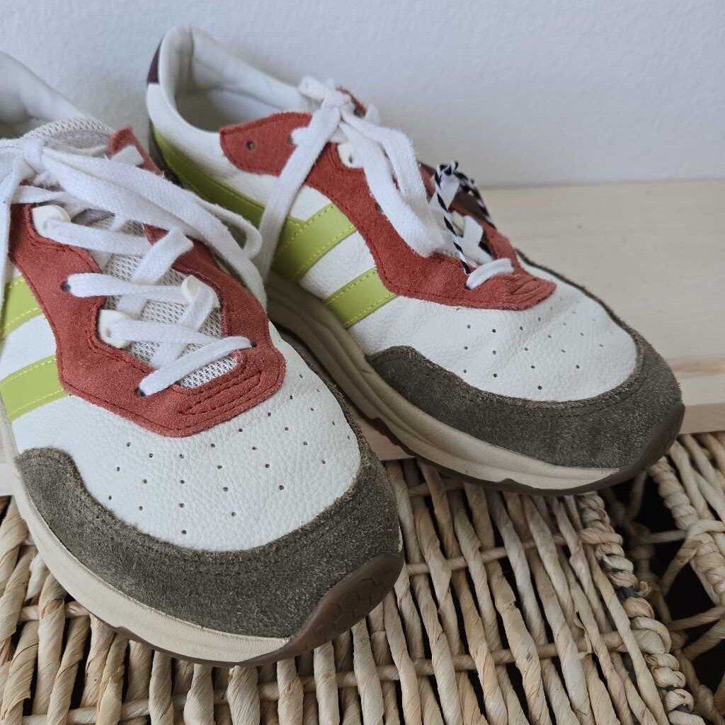 GOLA SZ 8