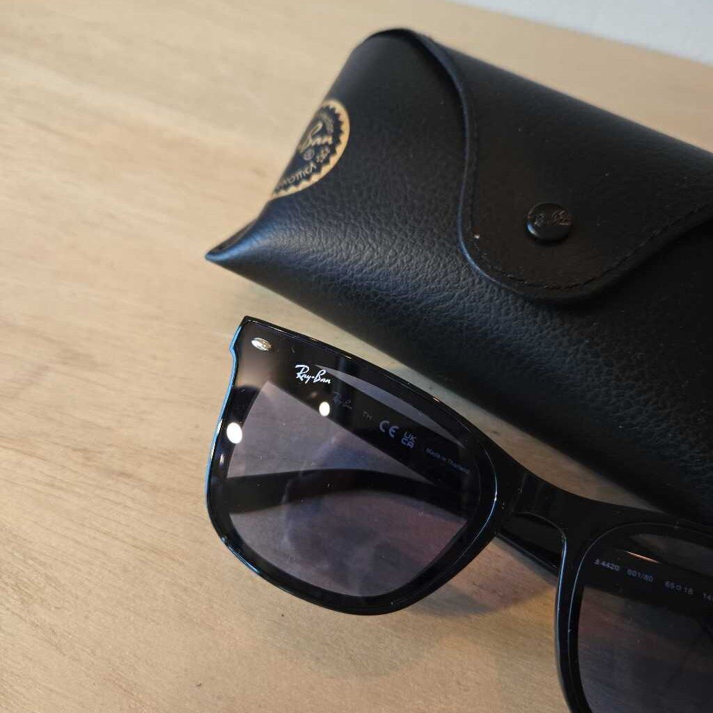 RAYBAN ORB4420 new 160.00 unisex