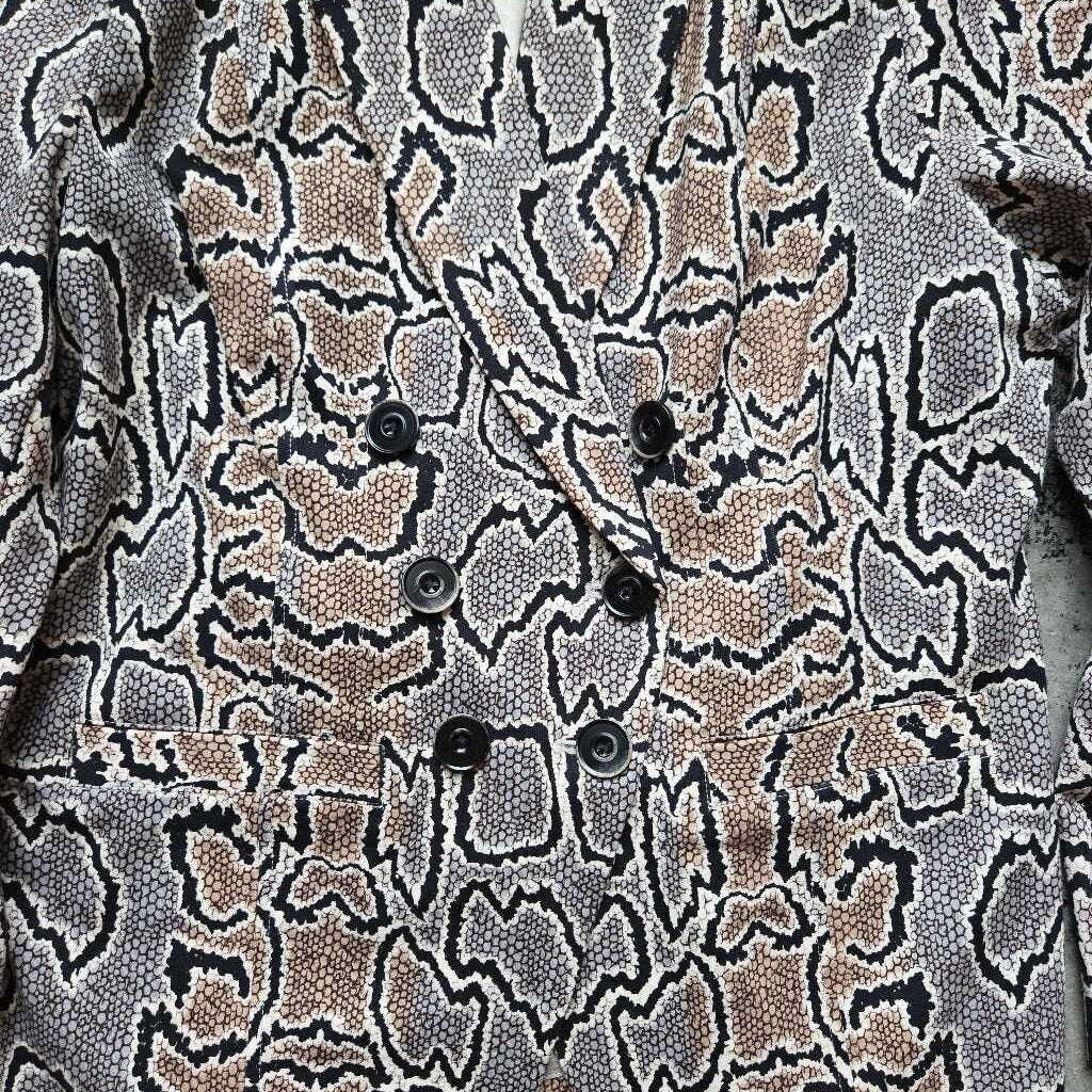 CABI 4676 PHYTON JACKET SZ MEDIUM W