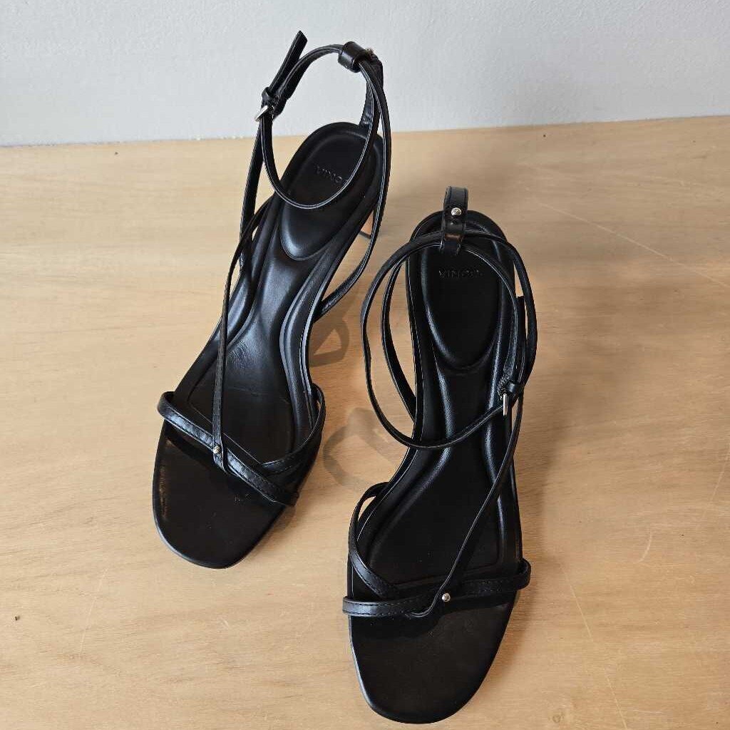 VINCE QIANA SZ 9 retail 268.00