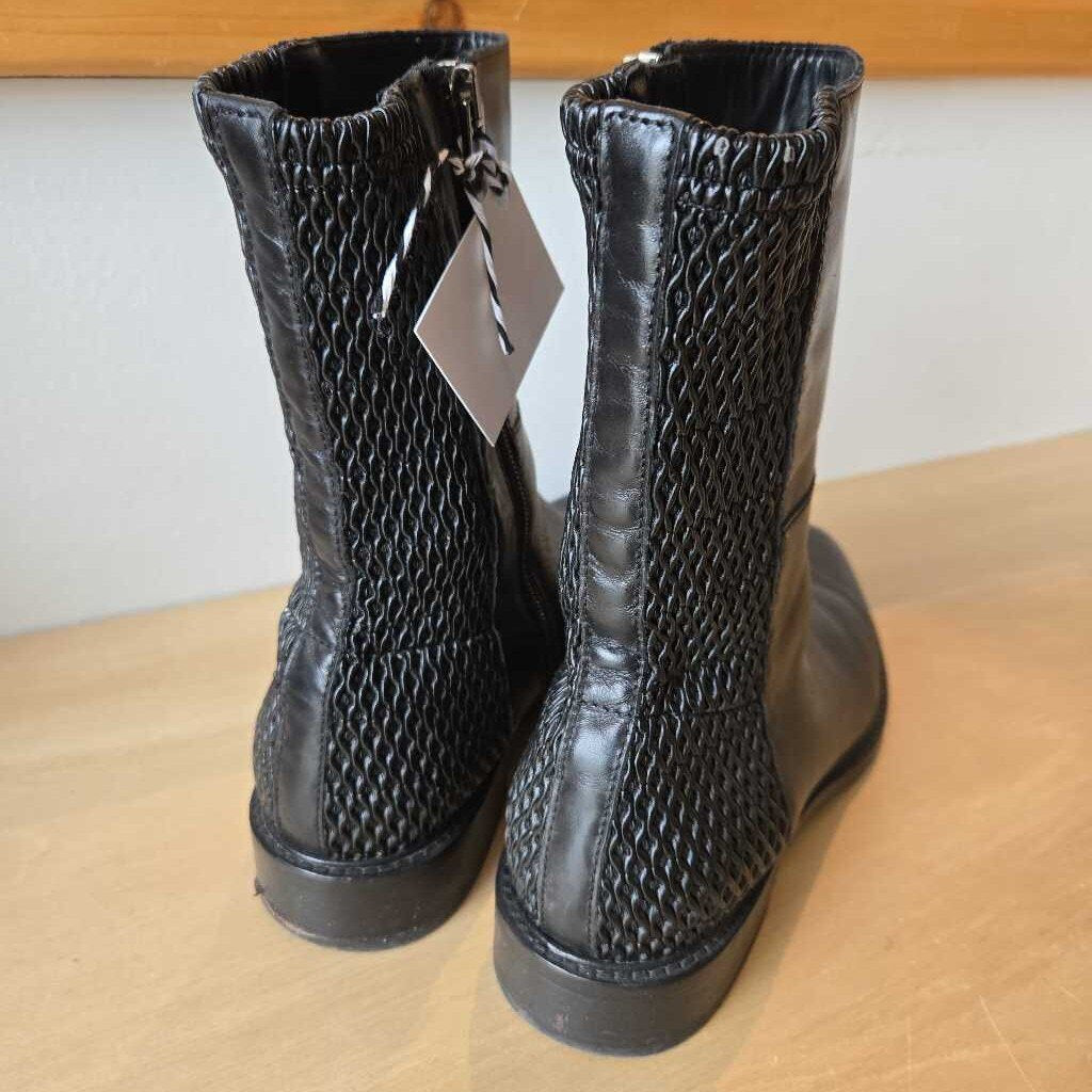 AQUATALIA waterproof retail 360.00 SZ 8.5