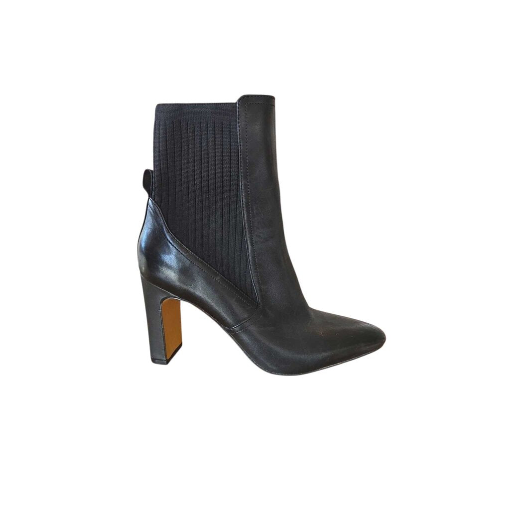 VINCE CAMUTO SZ 7.5 new